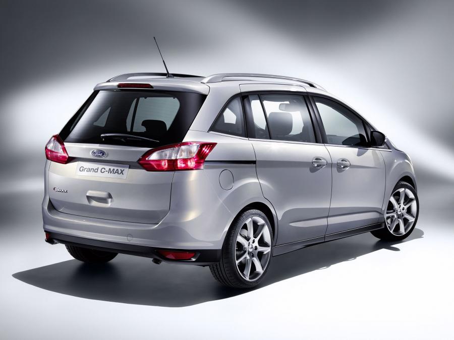  Ford Grand C-Max 2010 года  (фото 6 из 56)